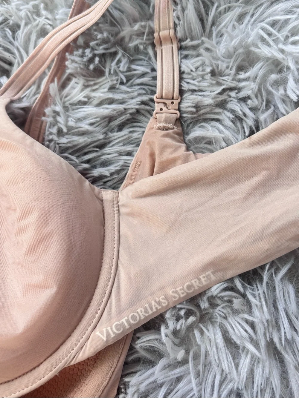 Victoria's Secret Light Peach T-Shirt Bra